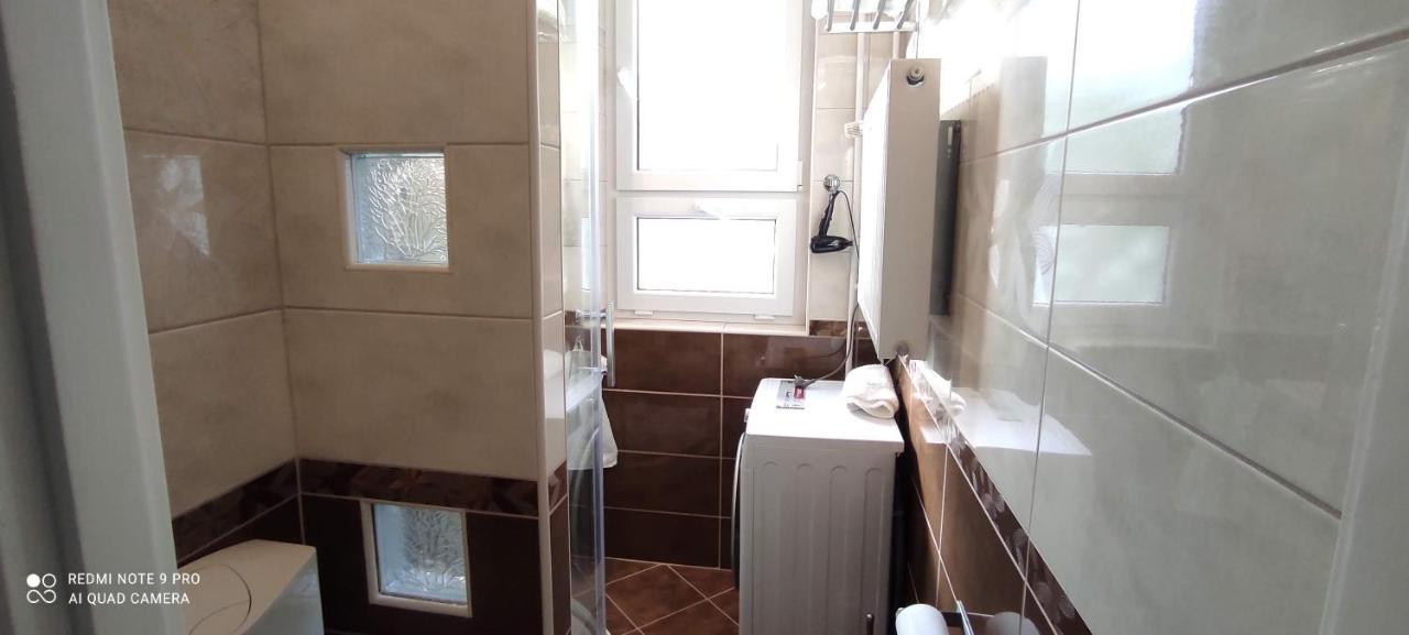 Heidi Apartman Szeged Extérieur photo