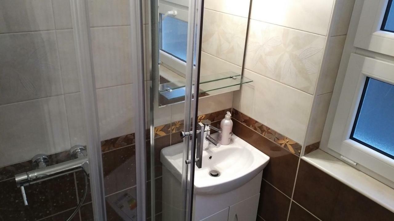 Heidi Apartman Szeged Extérieur photo