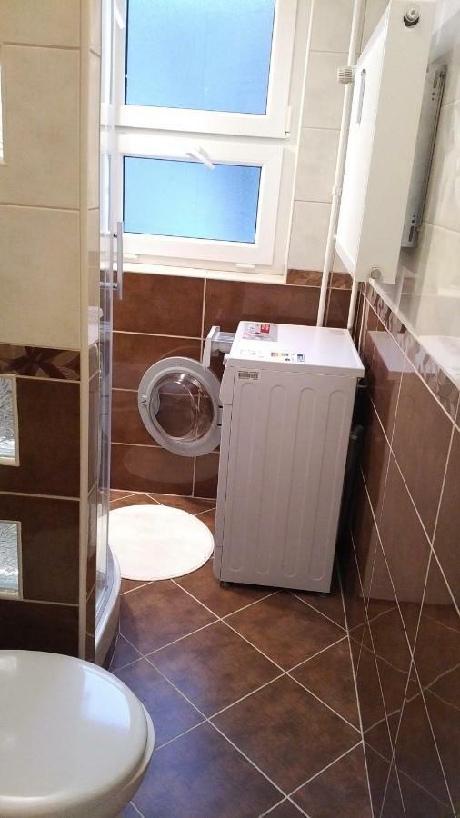 Heidi Apartman Szeged Extérieur photo