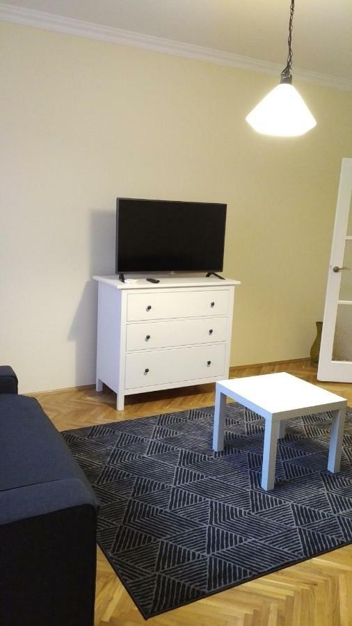 Heidi Apartman Szeged Extérieur photo
